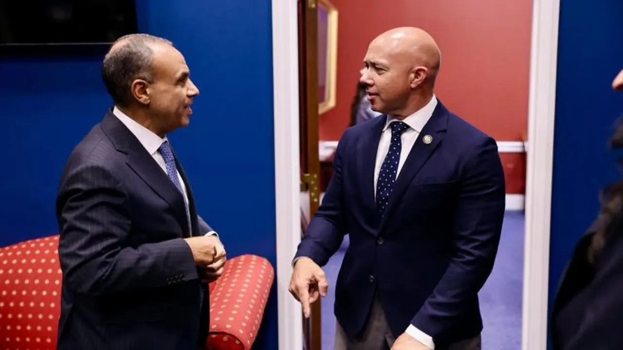 عبد العاطي يناقش مع رئيس الشؤون الخارجية بالنواب الأمريكي تطورات الأوضاع الإقليمية